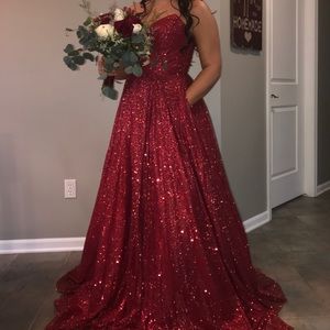 Jovani prom dress size 12. Worn once